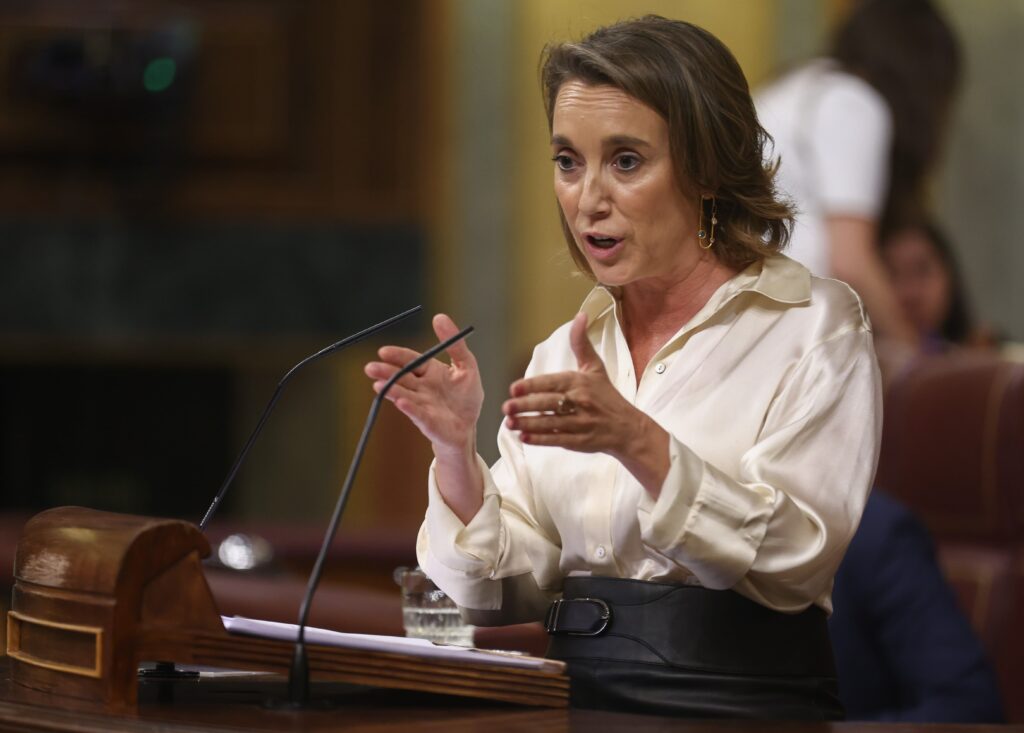 El PP exige a Sánchez el cese de Irene Montero por la rebaja de penas