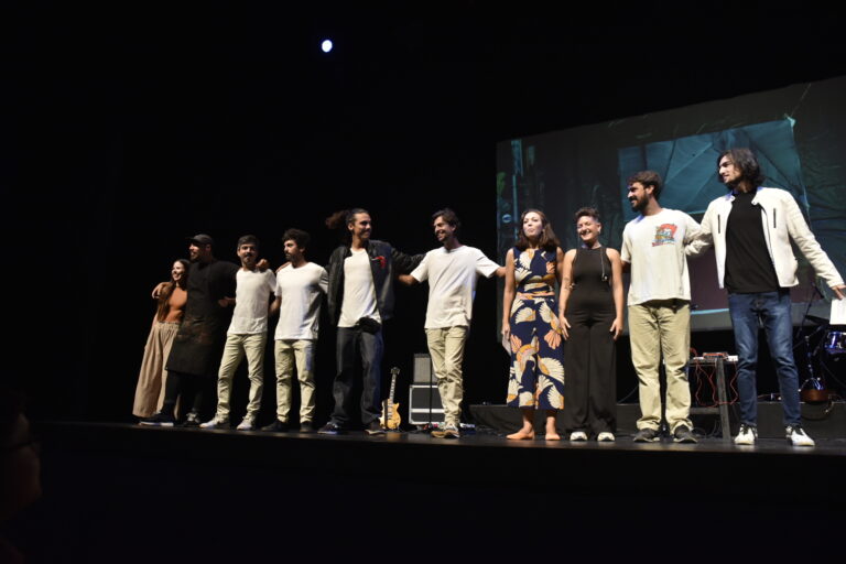 Los estudiantes grancanarios dicen sí a la creación y a la cultura local