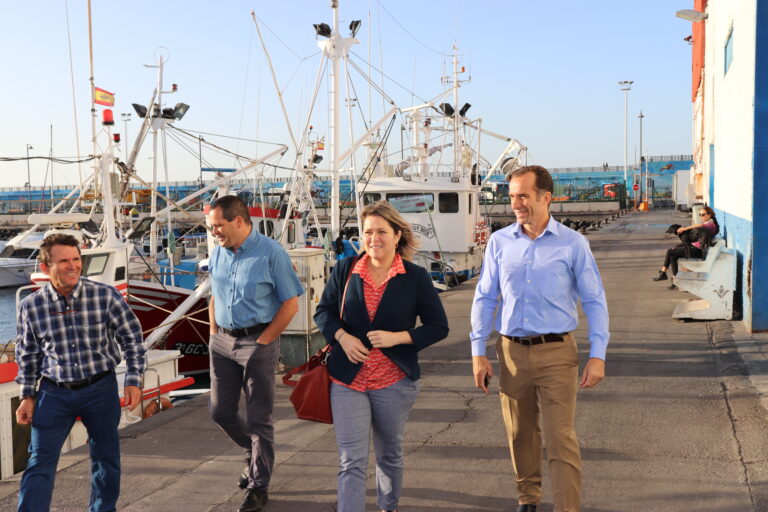 El Gobierno concede 242.791 euros a las cofradías de pescadores de las islas