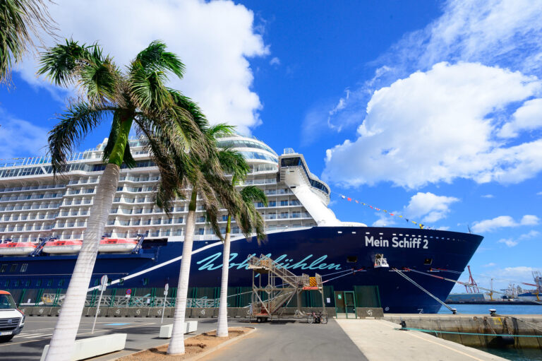 El tráfico marítimo crece en vísperas del día de Reyes