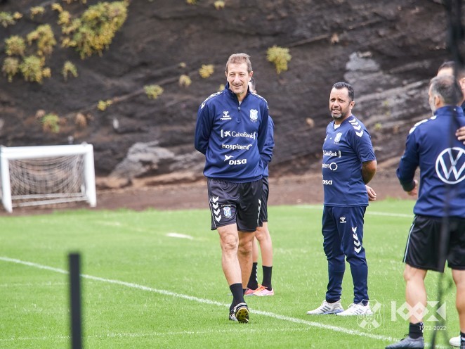 Ramis pide a los suyos un partido "muy serio" sin errores ante el Granada CF