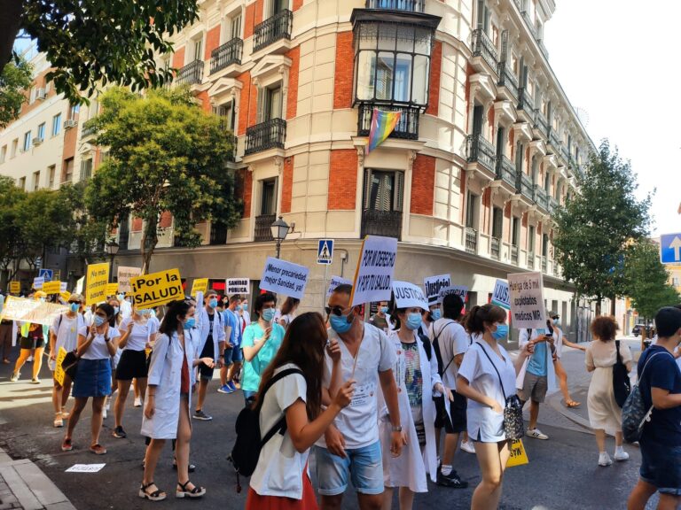 Ayuso pide desconvocar la huelga ante incremento de la presión hospitalaria
