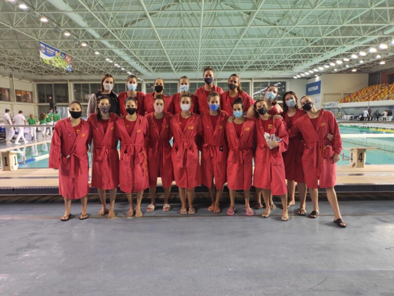 12-5. España sigue intratable y pasa como primera de grupo a las semifinales