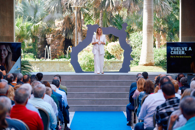 María Fernández (CC) presenta su candidatura al Cabildo de Gran Canaria
