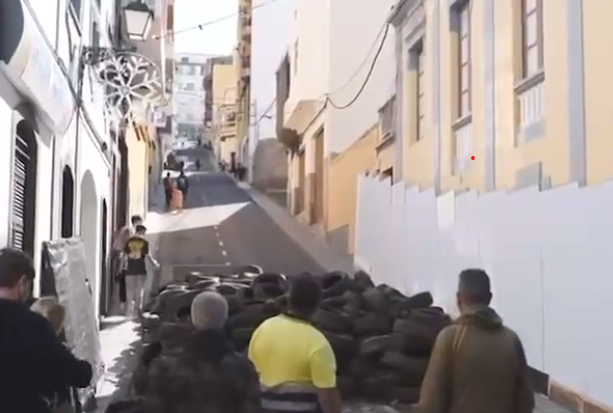 Icod de los Vinos recupera la tradición de las Tablas de San Andrés sin restricciones