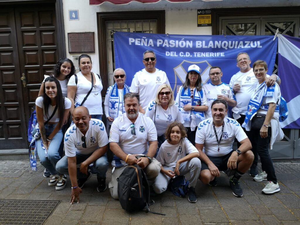 Peña Pasión Blanquiazul