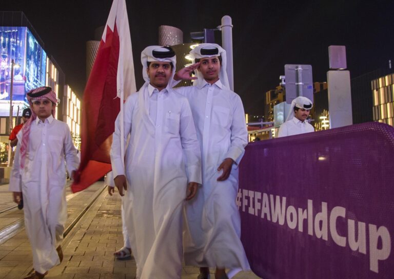 Catar 2022, un Mundial en invierno rodeado de polémica