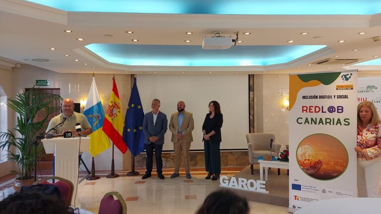 Redlab Canarias, un proyecto para romper la brecha digital de las personas más vulnerables