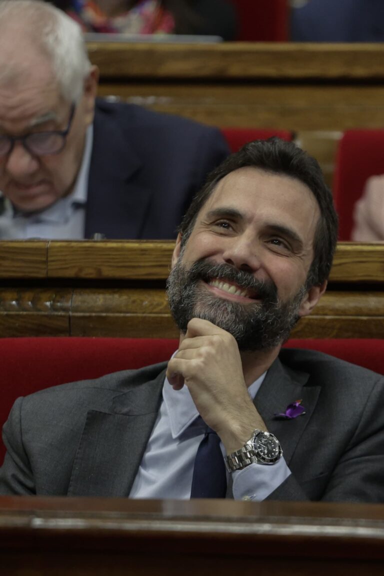 El TSJC absuelve a Torrent y a la Mesa del Parlament por desobediencia al TC