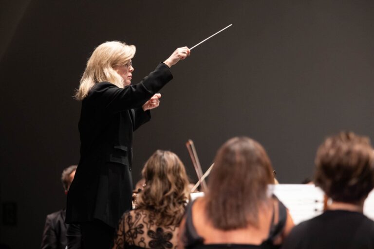 Smetana y Dvořák impregnan el nuevo concierto de la Sinfónica de Tenerife 