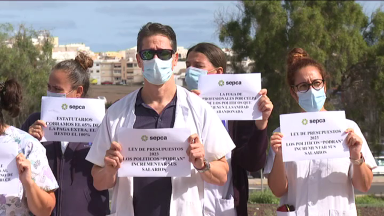 Los sanitarios canarios reclaman el 100% de las pagas extras