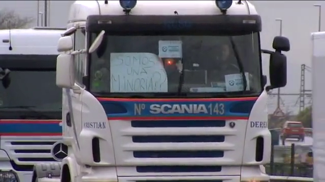 Los sindicatos tratan de evitar la huelga de transporte prevista en Las Palmas