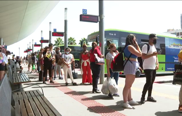Aumenta el uso del transporte público en Canarias