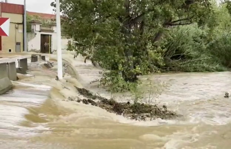 Las lluvias en la Península dejan un fallecido en Zaragoza y los mayores efectos en Valencia