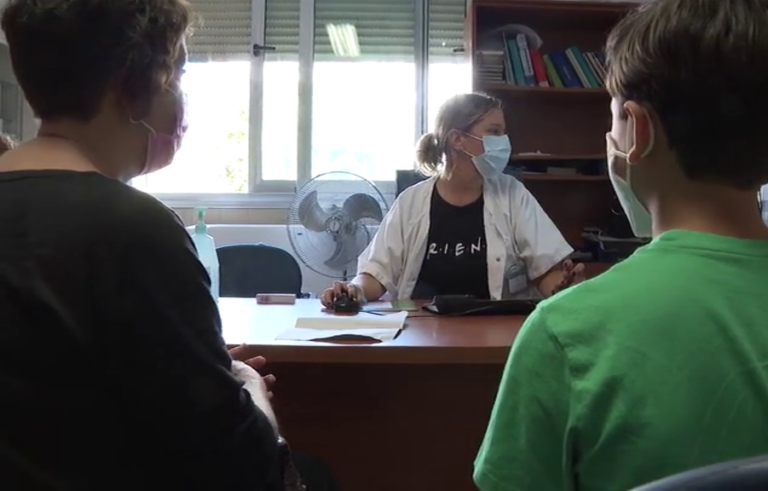 El conjunto actual de virus respiratorios preocupa a los pediatras