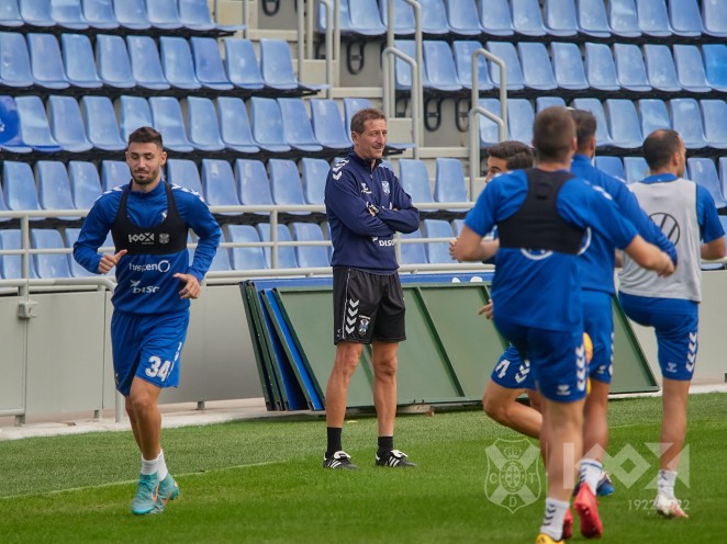 Elady Zorrilla, Teto y Waldo Rubio no viajan con el CD Tenerife a Pontevedra