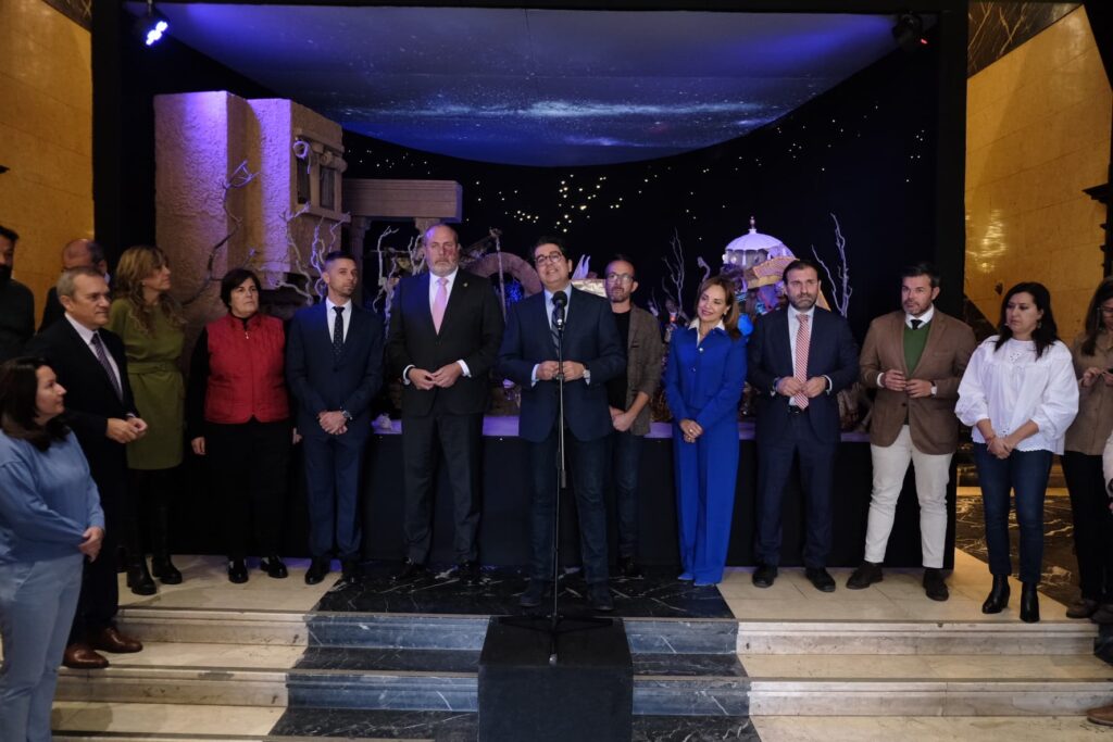 El Cabildo de Tenerife inaugura el belén navideño con el lema 'La noche del amor'