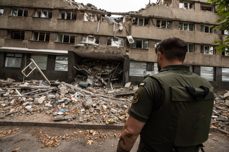 Al menos ocho civiles muertos tras los últimos bombardeos rusos sobre Jersón