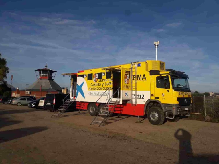 Localizan los cuerpos sin vida de los ocupantes del ultraligero hallado en el río Duero