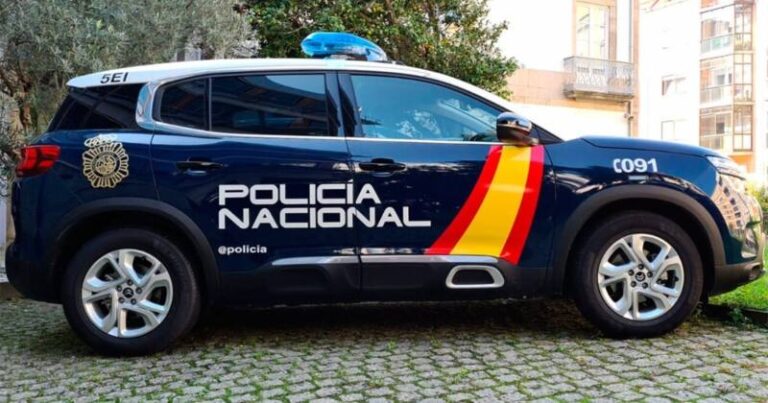 Detenido un hombre por quemar dos coches estacionados en Puerto del Rosario, Fuerteventura