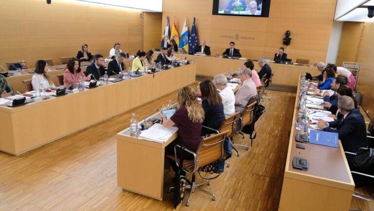 Acuerdo PSOE-PP para aprobar los presupuestos del Cabildo de Tenerife