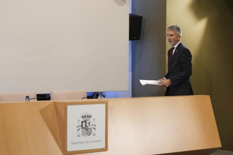 Interior ordena a la policía intensificar la protección de víctimas machistas