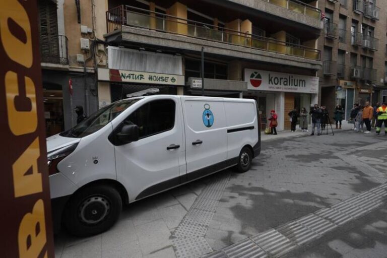 Un hombre de 83 años mata a su mujer en Zaragoza y se entrega a la policía