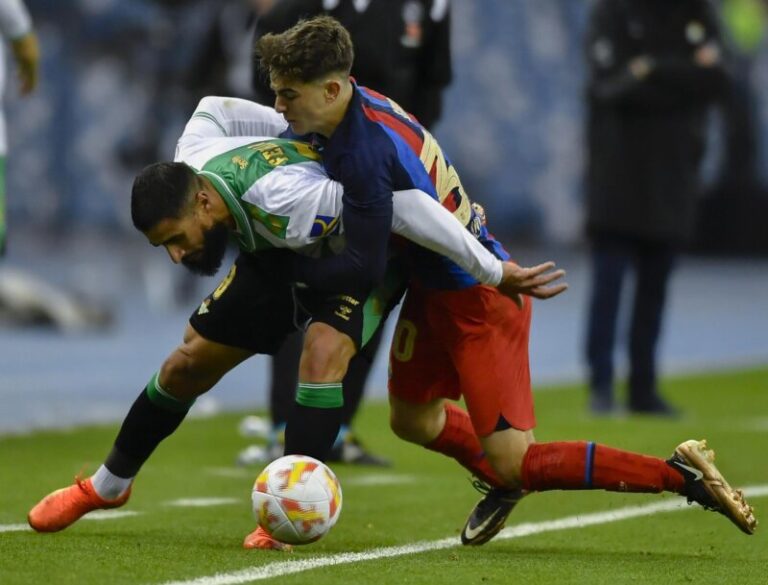 El Barcelona jugará ante el Real Madrid la final de la Supercopa de España