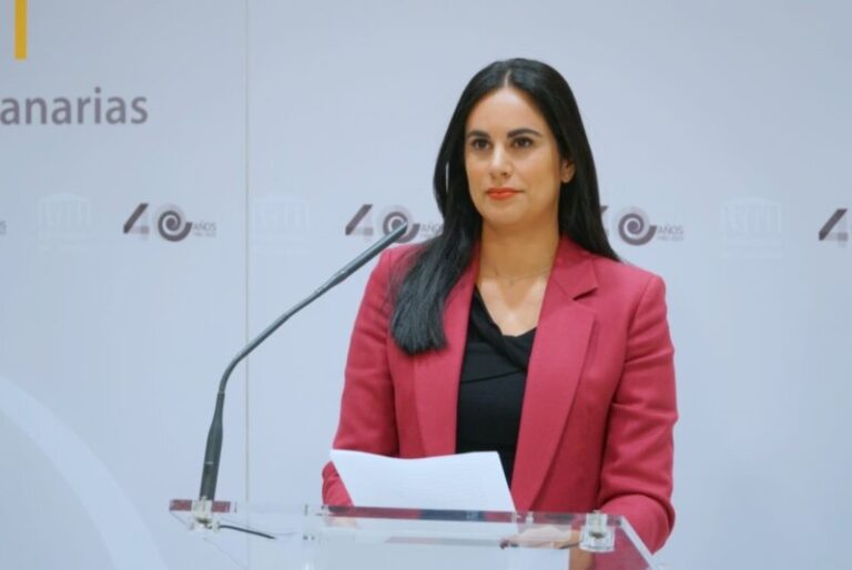 Vidina Espino advierte que la Ley de las policías locales es un «retroceso en la seguridad de los canarios»