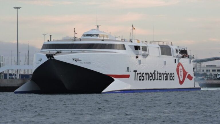 Armas Trasmediterránea ofrece más butacas para los carnavales