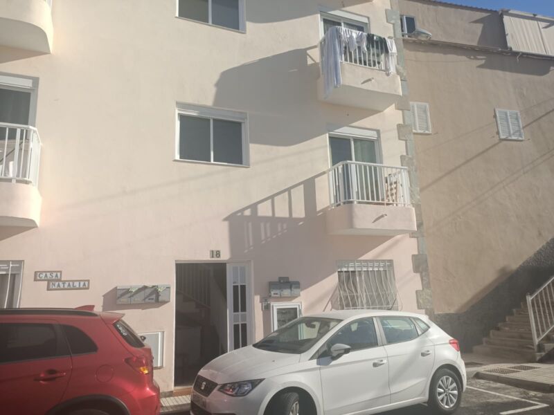 Un hombre mata presuntamente a su expareja en esta casa de Armeñime, Adeje