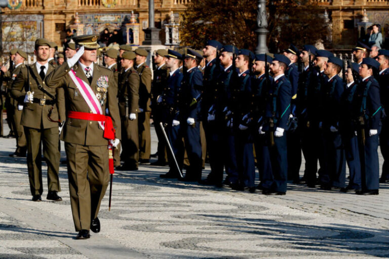 Felipe VI pide más gasto militar ante la «ilegal y brutal» guerra en Ucrania