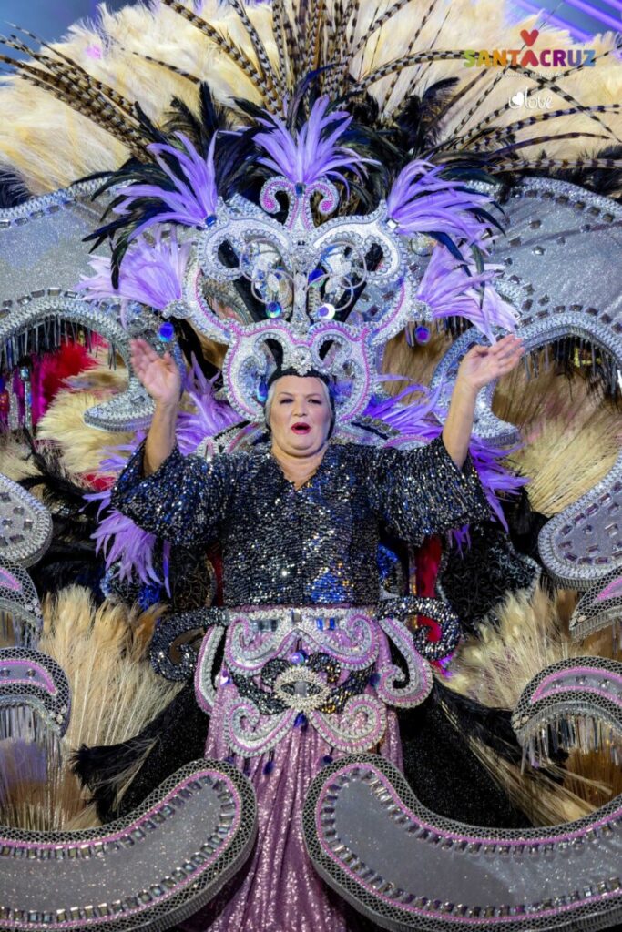 América González González, Reina de los Mayores del Carnaval de Santa Cruz de Tenerife