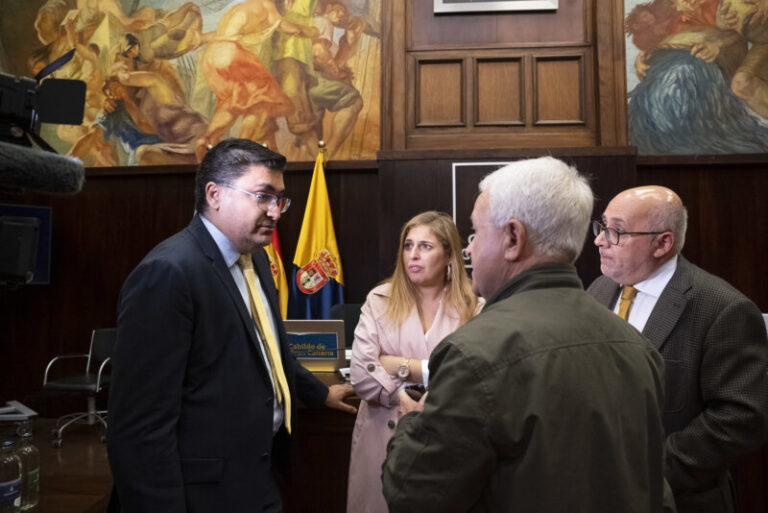 El Pleno del Cabildo de Gran Canaria aprueba 37 propuestas de acción en defensa del interés de la isla