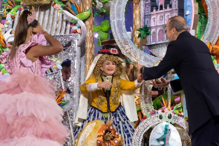 Conocemos de cerca a la Reina Infantil del Carnaval de Las Palmas de Gran Canaria