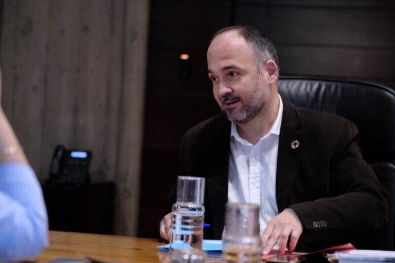 Visto bueno a las modificaciones de las leyes del Suelo, Agencia Tributaria y Patrimonio