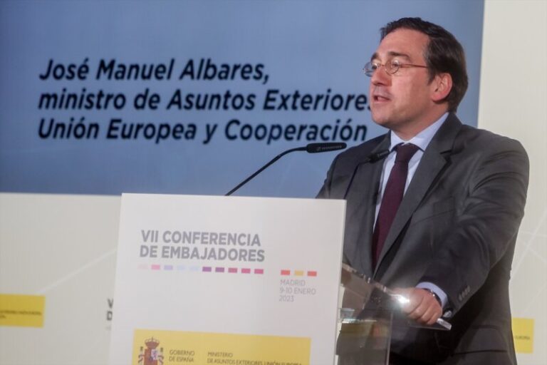 Albares insiste en que Marruecos es la prioridad en política exterior
