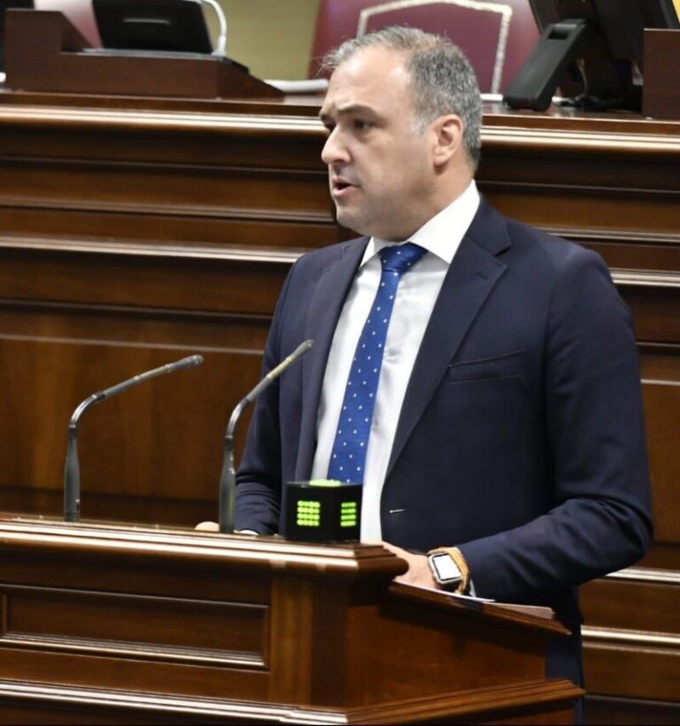 El PP acusa a Torres de viajar a Cuba y Venezuela por motivos «meramente electorales»