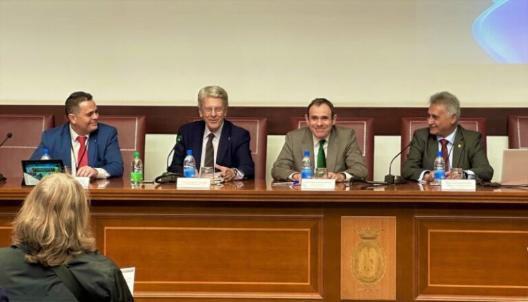 Julio Pérez: Aumentar recursos no «sirve» si no están bien administrados