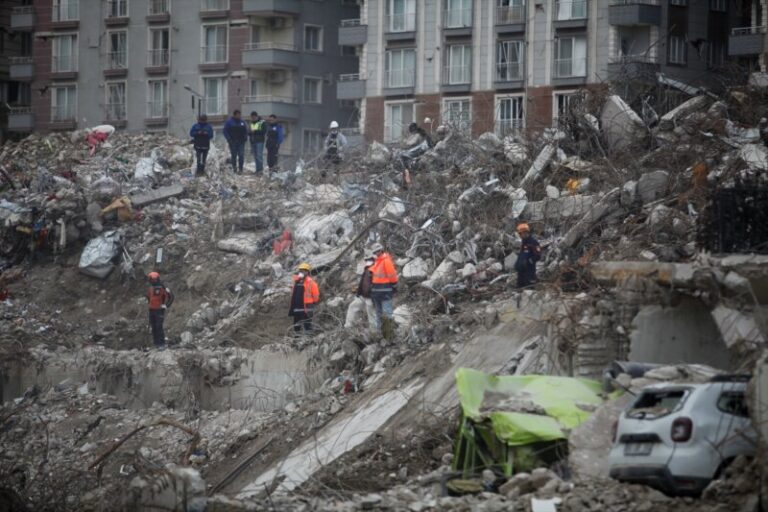 Turquía ha sufrido cerca de 8.000 réplicas del terremoto del 6 de febrero