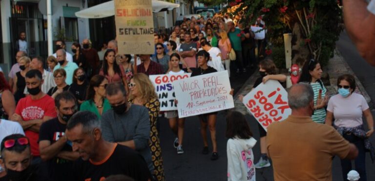 Afectados por la erupción preparan alegaciones al decreto ley de la reconstrucción