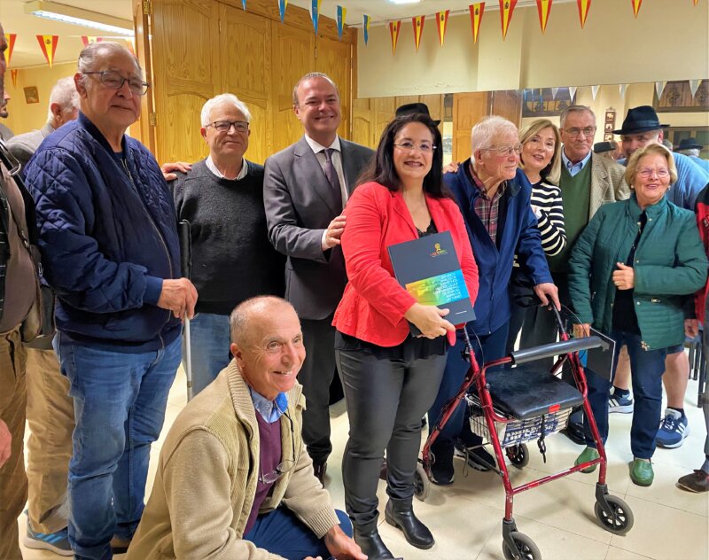 Hidalgo presenta el libro ‘Estudio y Análisis de los hechos históricos que formaron el devenir del barrio de Las Torres’ 