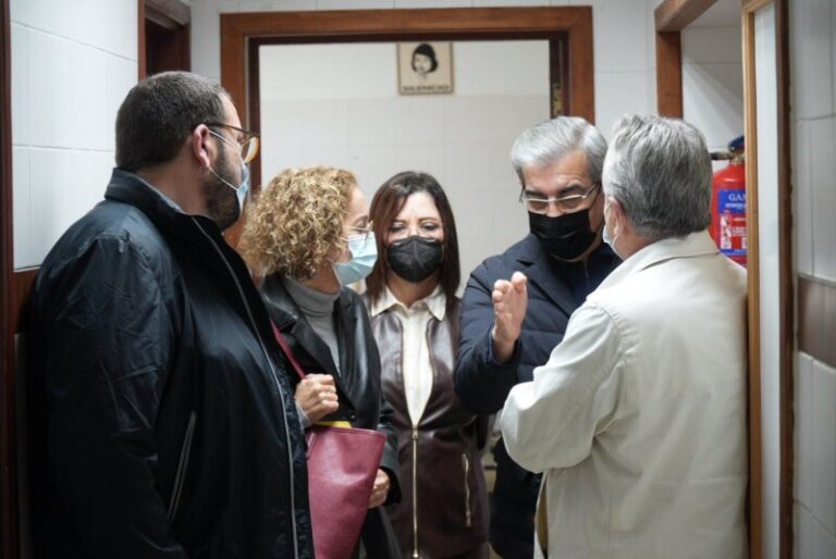 El vicepresidente canario asegura que comprometerá financiación para el nuevo centro de salud de Santa Cruz de La Palma