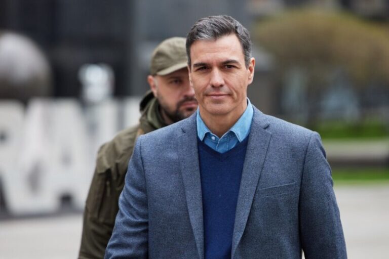 Sánchez visita Ucrania en la víspera del primer aniversario de la invasión