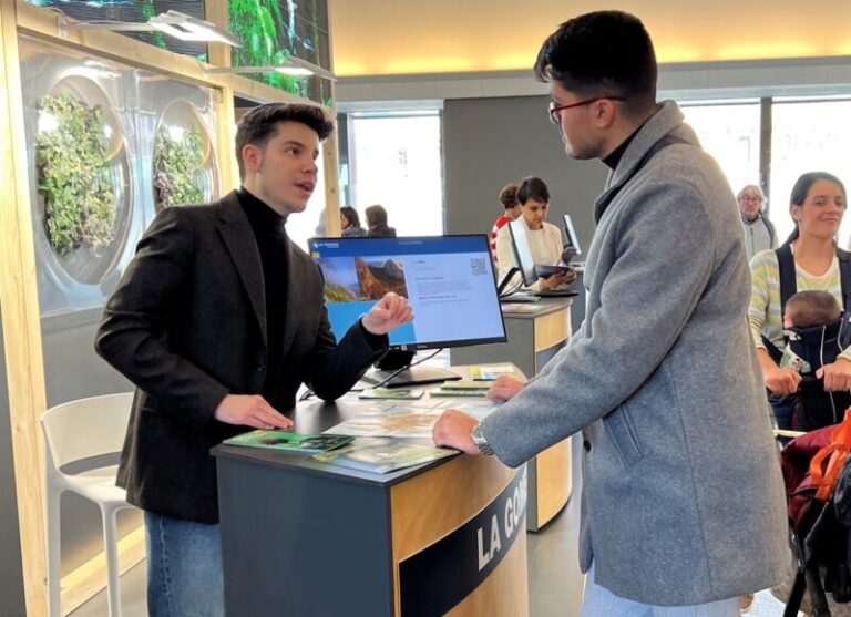 La Gomera se promociona como destino de naturaleza en la feria turística de Navarra