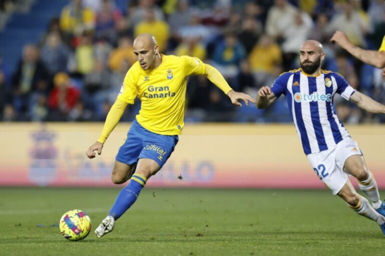 Trabajada victoria la del líder ante la Ponferradina