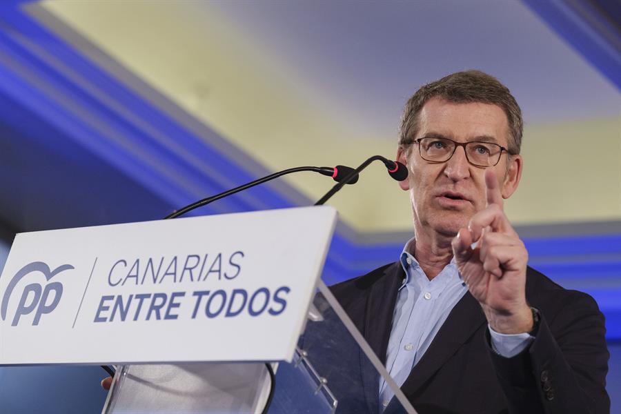 Sánchez ironiza sobre Feijóo por "descubrir ahora" que el aborto es un derecho y Feijóo lo acusa de "faltar el respeto a las mujeres"