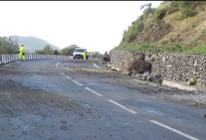 Un desprendimiento deja temporalmente inutilizado el único acceso a Valle Gran Rey