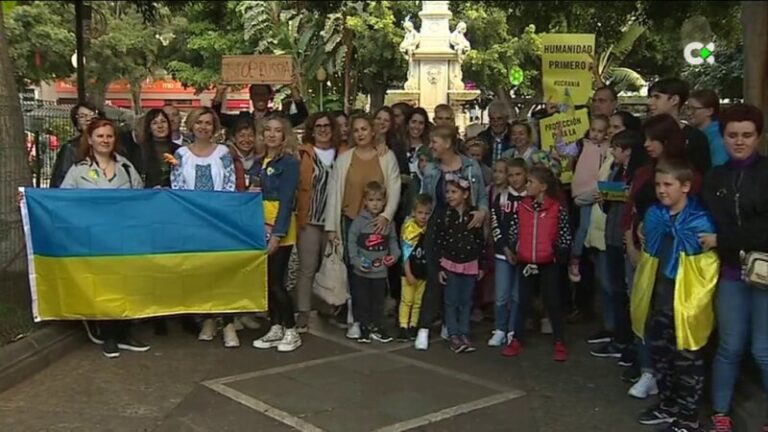 Concentraciones en Canarias por el aniversario del comienzo de la guerra en Ucrania