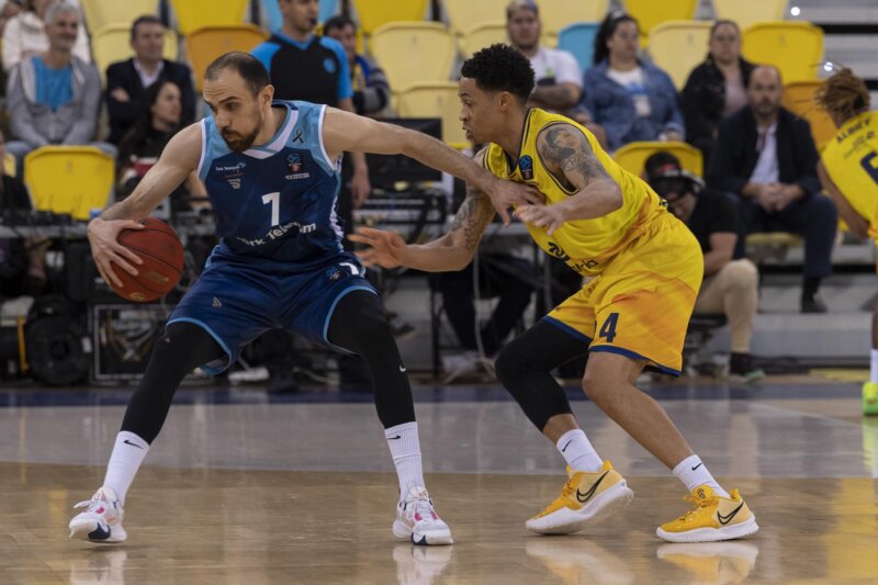 El Granca afianza el liderato en la Eurocopa tras imponerse al Turk Telekom Ankara (89-79)